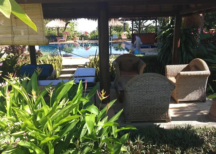 Taman Burung Villas