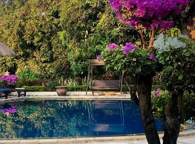 Taman Burung Villas *