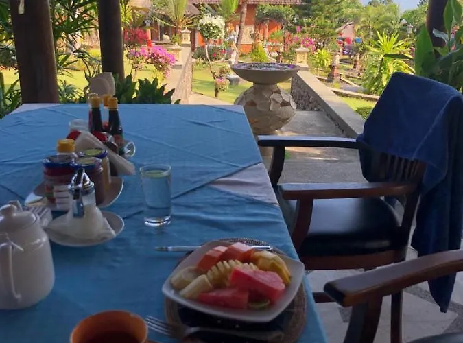 リゾート Taman Burung Villas ロヴィーナ